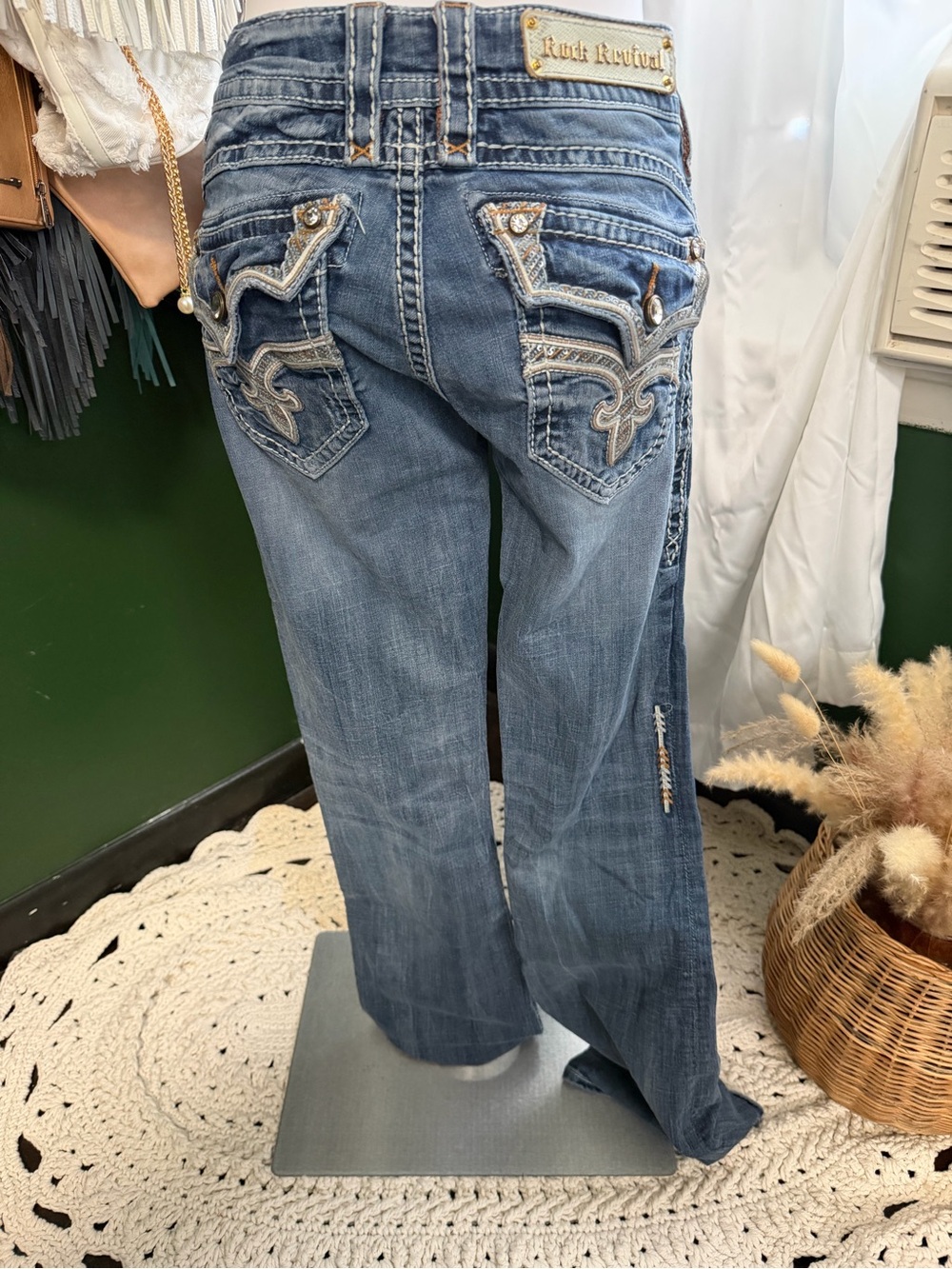 Rock Revival Women’s Boot Cut Jeans in Washed Blue - Picture 4 of 11